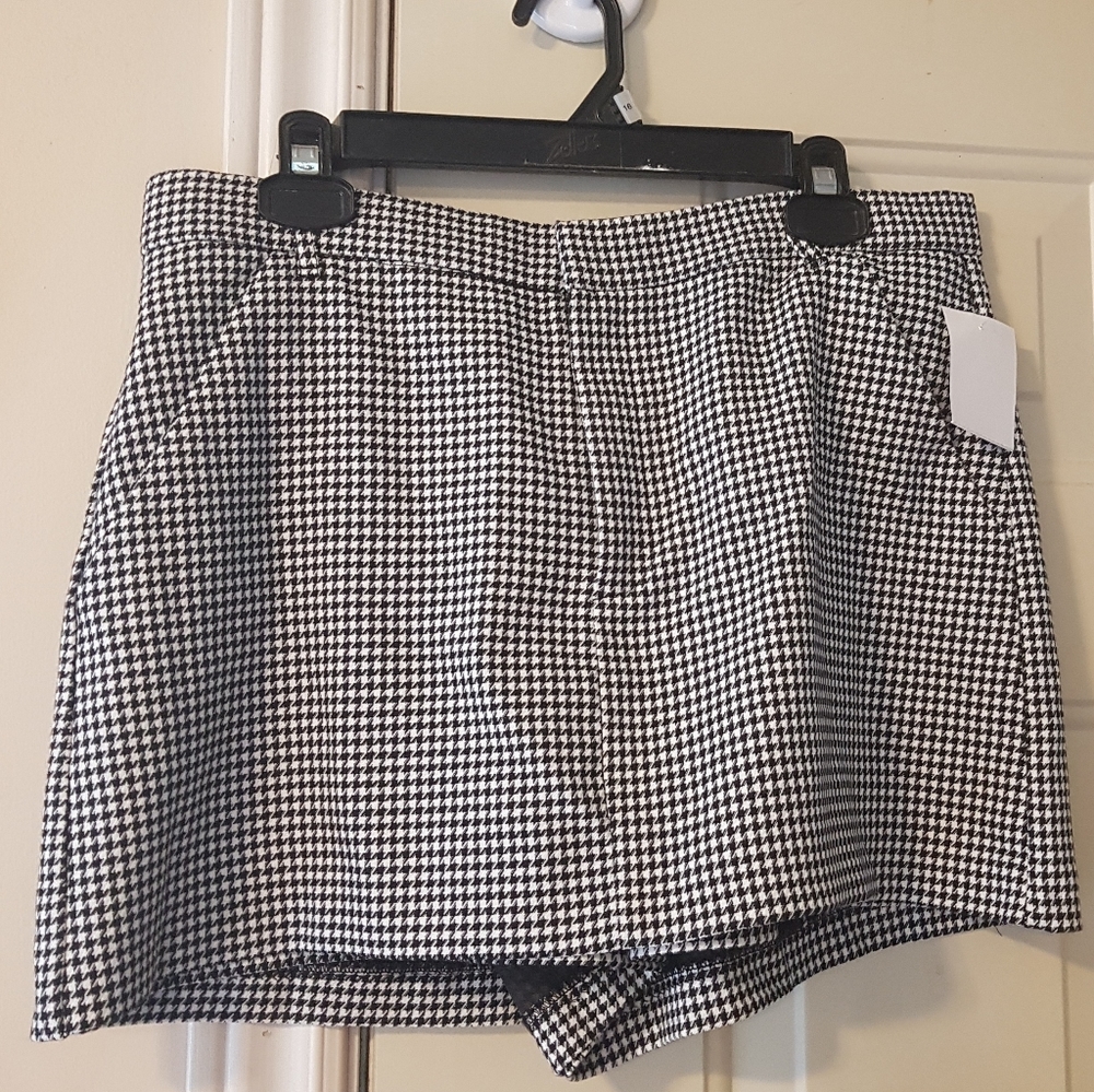 Zara Skort